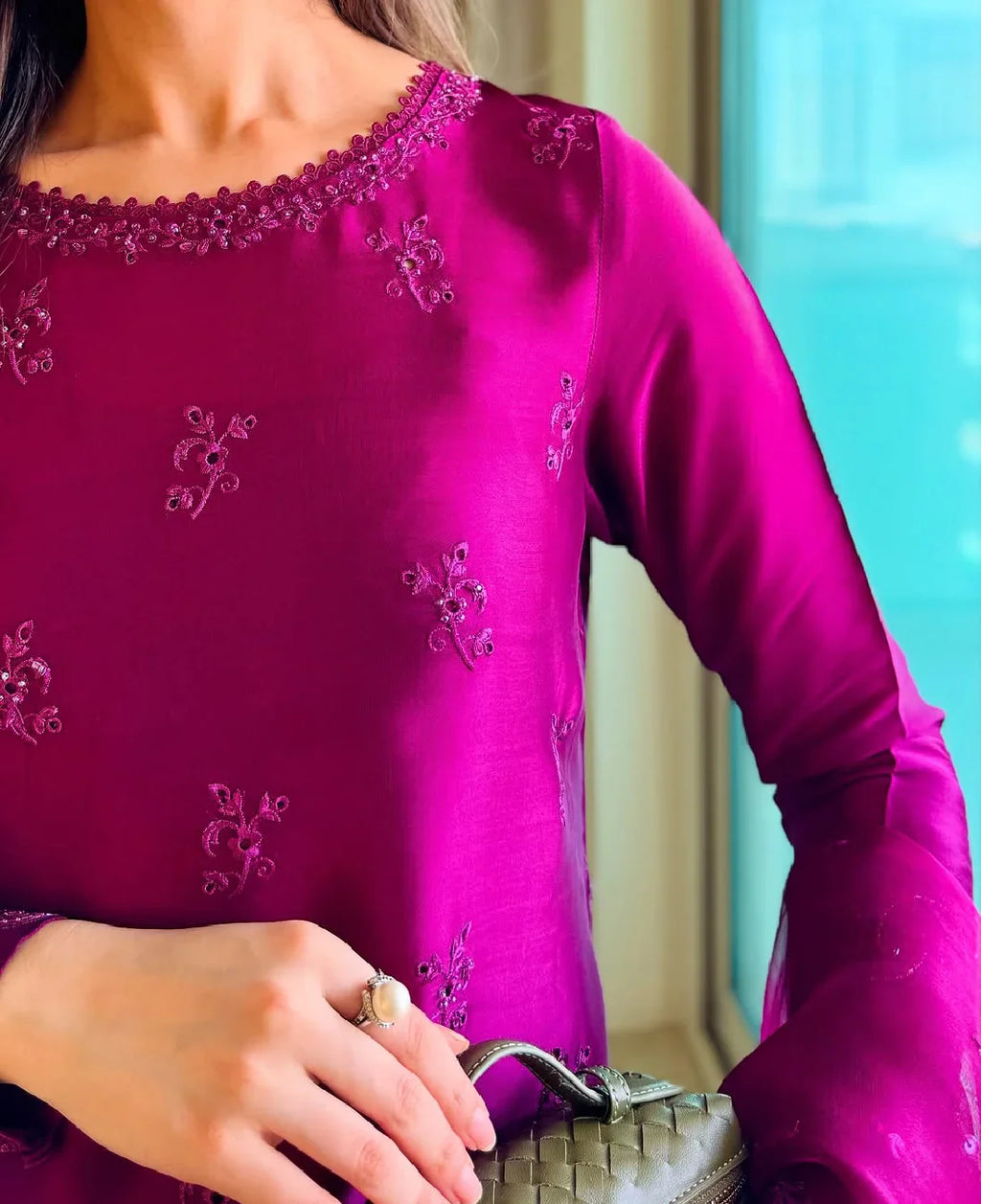 3 PIECE | ELIF